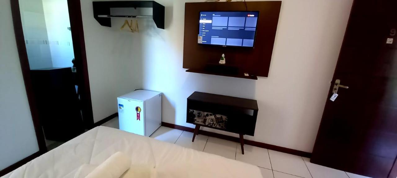Bliss Hoteis Centro Búzios Exteriér fotografie A television set in a hotel room